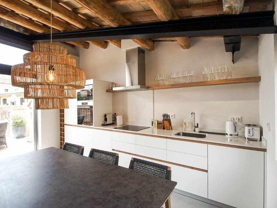 Velo Vern 3 Luxury Penthouse W Views Of City Wall ジローナ エクステリア 写真