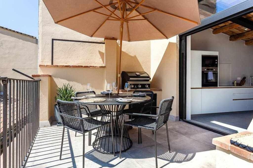 Velo Vern 3 Luxury Penthouse W Views Of City Wall ジローナ エクステリア 写真